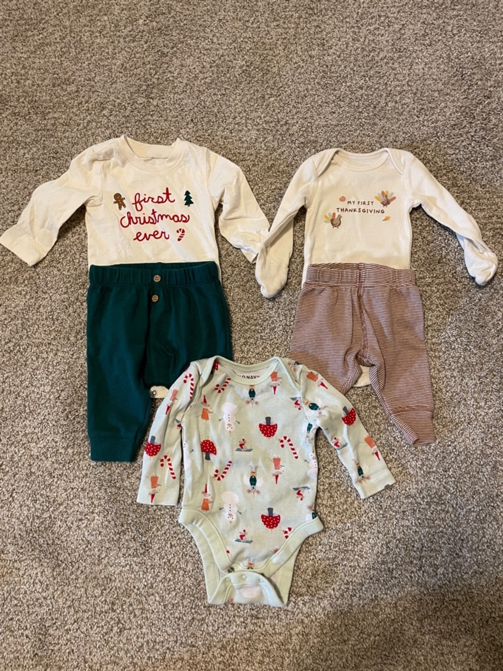 Baby Holiday Bundle. Thanksgiving (NB) Christmas (0-3)